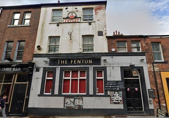 If you make it to The Fenton then you’re very much on the home stretch of the Otley Run. This favourite among students has a great wooden décor with plenty of well designed rooms. There's also a graffiti-covered beer garden outside to add a modern twist on this old haunt.
Address: 161-165 Woodhouse Ln., Woodhouse, Leeds LS2 3ED