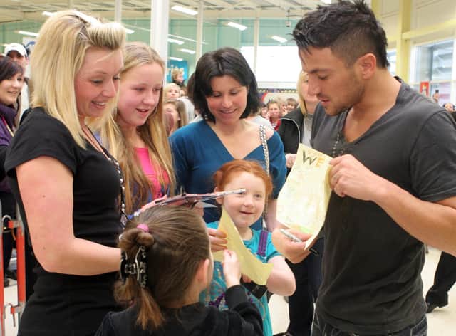 Spot anyone you know with Peter Andre?