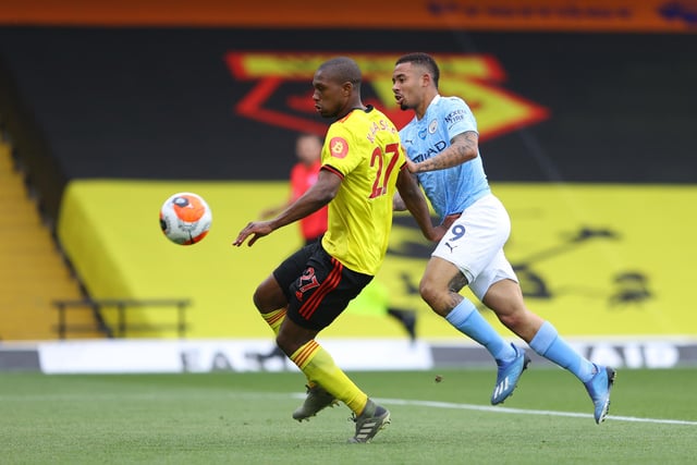 La Liga side Valencia are said to be homing in on a move for Watford midfielder Etienne Capoue, with reports from Spain suggesting the Frenchman is their primary transfer target. (Sport Witness)