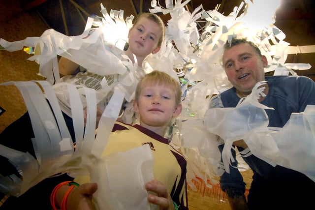 It's Christmaaasss! Or at least it was in this 2009 scene where people were making festive trees at Lukes Lane Community Association out of compact discs and milk cartons. Artist Tony Scandrett was joined by Mathew Morrison and Leon Hindson.