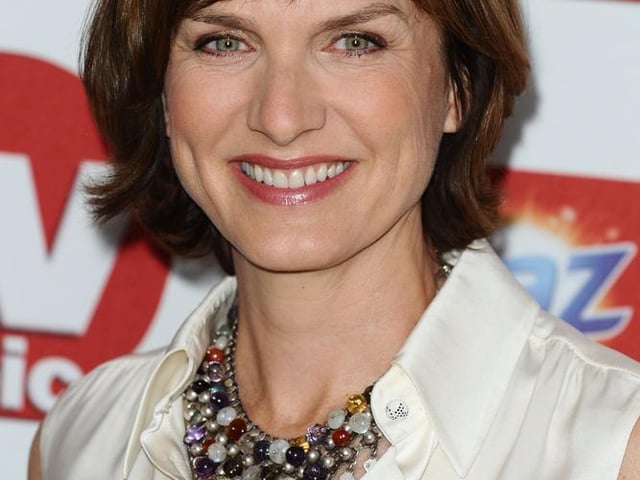 Fiona Bruce is a journalist, newsreader and TV presenter. She joined the BBC in 1989 as a researcher for Panorama and went on to become the first female newsreader on the BBC News at Ten, as well as other programmes such as Crimewatch and Question Time. She earned between 450,000 - 454,999 GBP