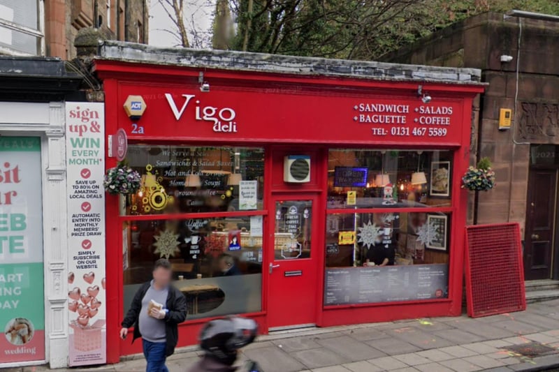 Perfectly positioned near picnic sports Roseburn Park and the Water of Leith, Vigo Deli on Roseburn Terrace offers you the chance to make your own wrap from a wide range of fresh and tasty ingredients.