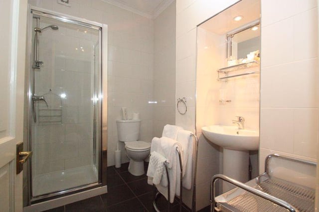 One of the guest house's ensuite bathrooms.
