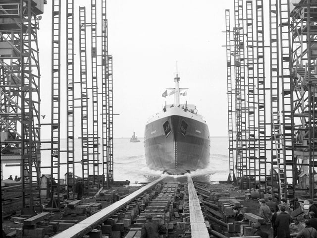 MV Hamble launched at Henry Robb Ltd in Leith.