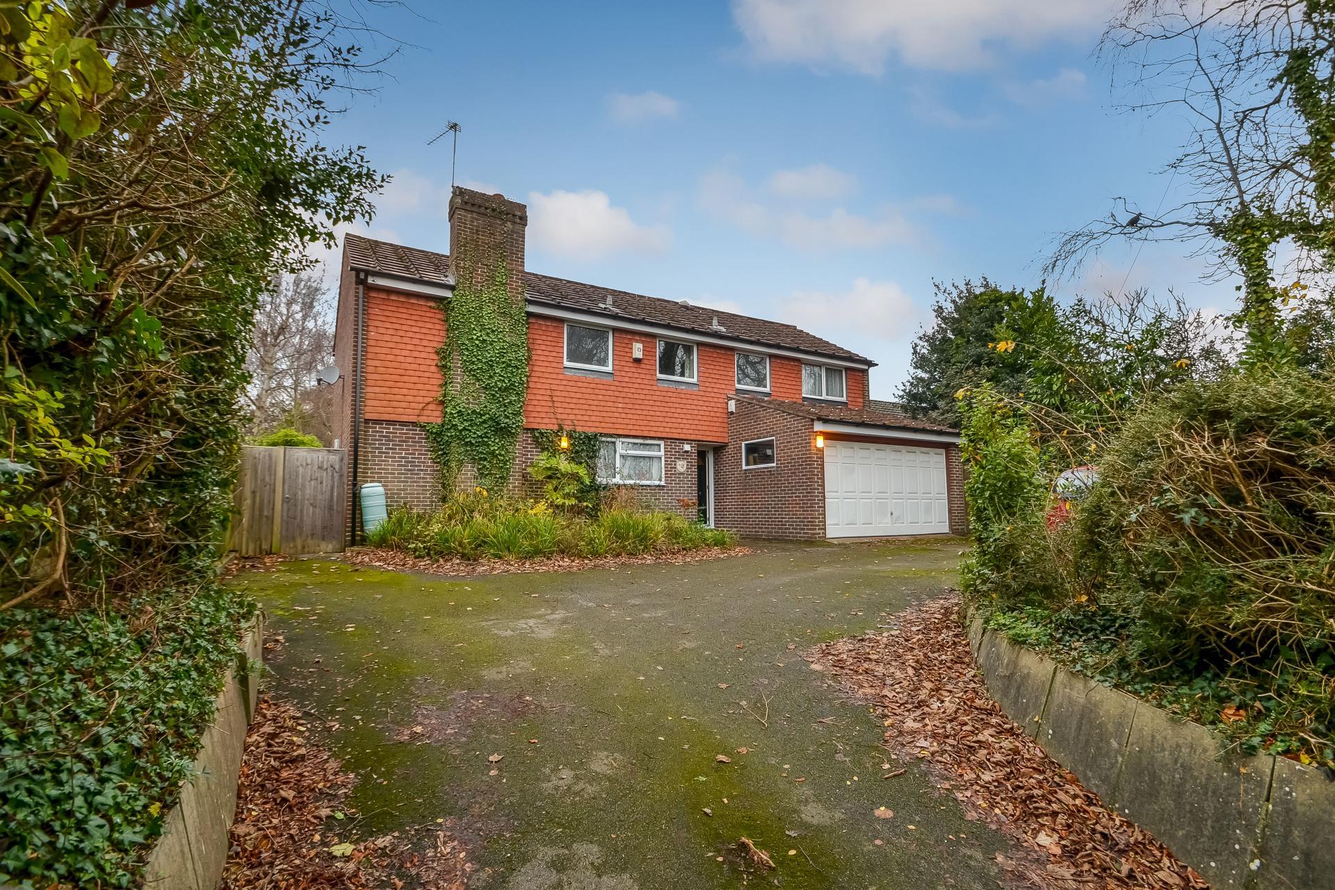 Coombe Leigh is a four bedroom detached house on sale in Havant for £900,000. It is listed by Fine and Country.