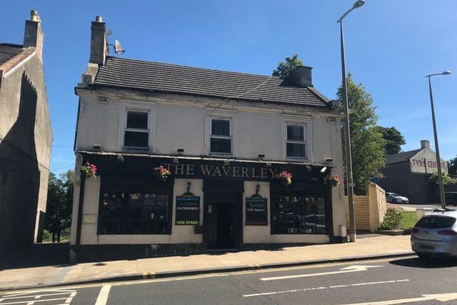 Guide price £195,000
Agent - Cornerstone Business Agents
Neat and well presented public house with first floor owners’ accommodation.