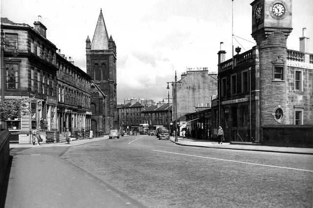 A picture of the main shopping centre in Stockbridge in January 1959.