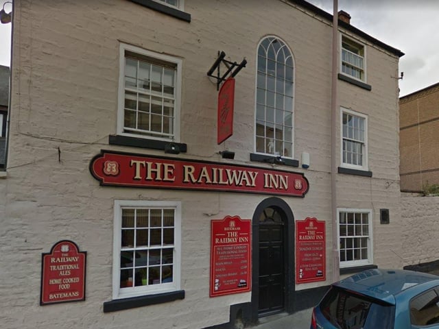The Railway Inn in Mansfield was a definite favourite amongst our readership.
Scott Taylor said: "Cant beat The Railway in Mansfield. 
"Lovely cosy little pub, with banging food."