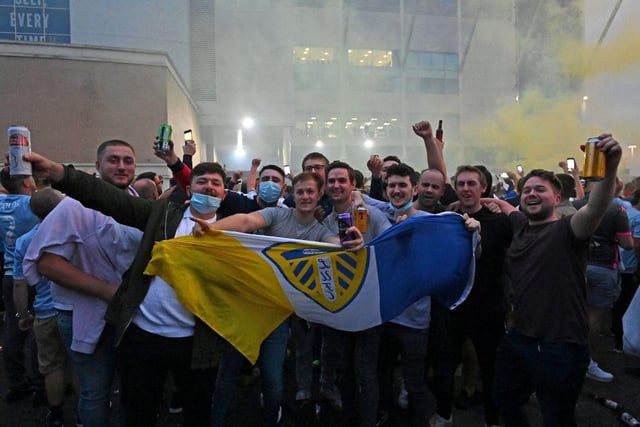 Leeds United are set for a Premier League boost of at least £170million following their promotion due to broadcasting revenue and then parachute payments if they find themselves back outside the top tier. However, the club are set to have to pay out £25m in bonuses. (Football Insider)