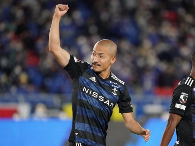 Celtic have agreed a deal to sign Japanese forward Daizen Maeda. The Parkhead side will add the 24-year-old on a loan deal until the end of the season with an option to buy at just £1.7million. Maeda is familiar to Hoops boss Ange Postecoglou having played under him with Yokohama F. Marinos. (Hochi news)