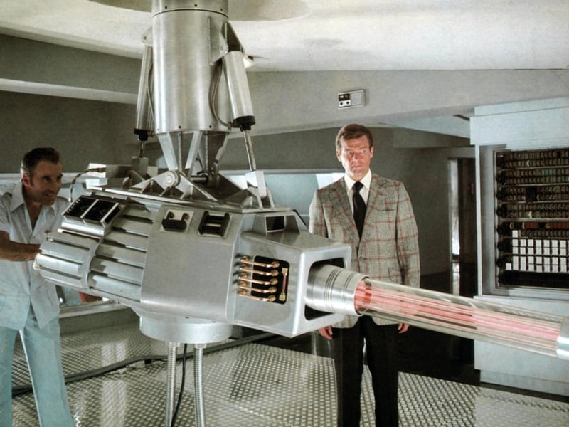 Christopher Lee, Roger Moore
The Man With The Golden Gun - 1974
Director: Guy Hamilton
