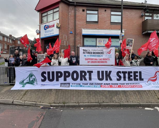 Campaigners and members of the steel community made their presence known at Pat Midgley Community Hub on Manor Oaks Road today to support Unite the Union’s event and send a clear message that the steel industry needs help for it to stay and thrive.