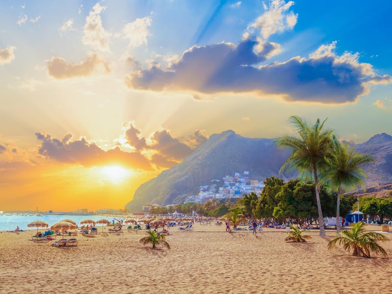 Ryanair will be offering flights from LBA to Tenerife.
