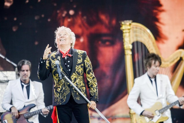 Rod Stewart playing at Bramall Lane in the summer of 2019.