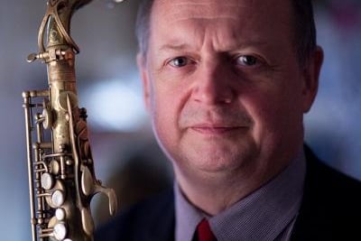 The second band to appear at Crookes Social Club for Sheffield Jazz is a big one - Alan Barnes + 11 on June 11. The British sax star celebrated his 60th birthday in 2019 and he's taking inspiration from albums released in 1959, such as Kind of Blue, Giant Steps, Mingus Ah Um and Thelonious Monk at Town Hall. Tickets and full June listings: https://www.sheffieldjazz.org.uk/