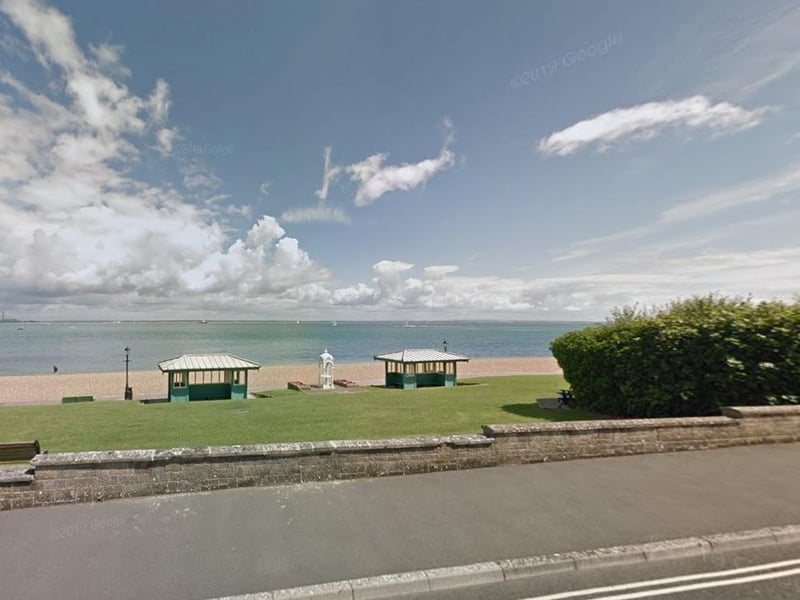 Muddy Stilettos said: "Cowes and its sister East Cowes are popular Isle of Wight destinations in the summer, but they’re much more than a holiday destination."