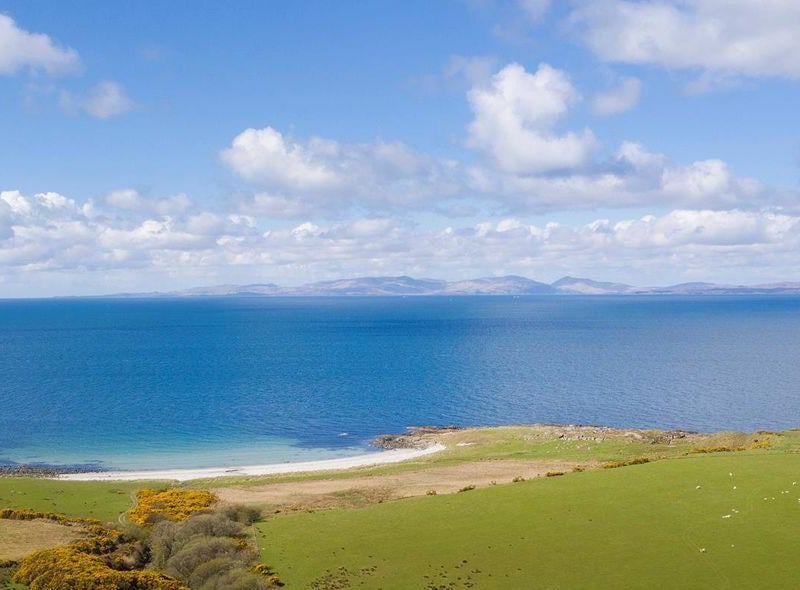 Fabulous coastal views to Islay, Jura, Gigha and the Mull of Kintyre.