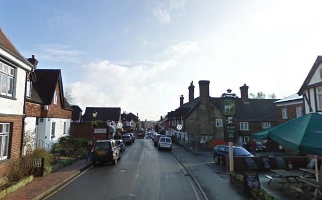 The population of Wadhurst in Wealden decreased by -0.8 per cent from 2013 to 2019.