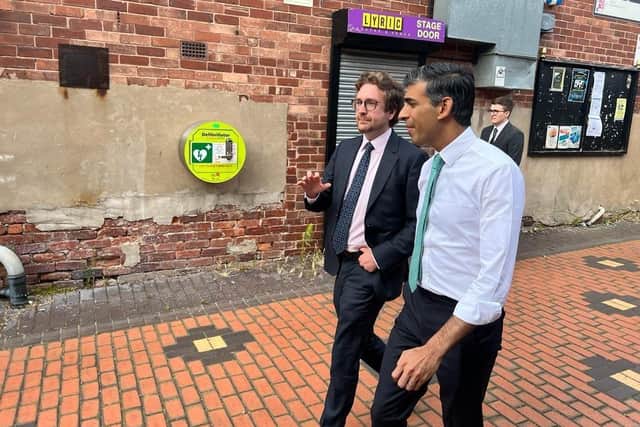 Rishi was shown around the high street by Rother Valley MP Alexander Stafford, who was joined by borough councillor Sophie Castledine-Dack, Town Council Chair Dave Smith and Dinnington Community Land Trust members David Dixon and David Johnston to discuss the regeneration of Dinnington High Street.