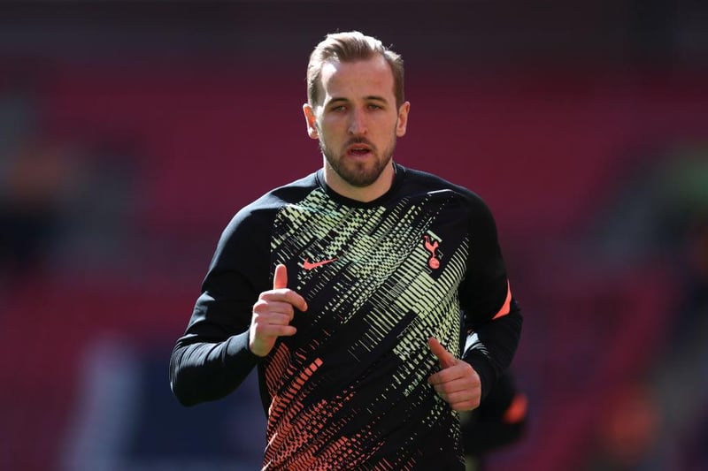 Harry Kane is “hell bent” on quitting Tottenham and wants to join one of the Premier League's giants this summer. (Football Insider)

(Photo by Clive Rose/Getty Images)
