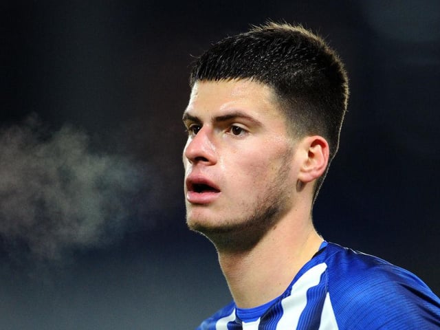 Pace: 60, Shooting: 49, Passing: 57, Dribbling: 50, Defending: 69, Physicality: 75