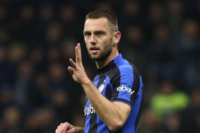 De Vrij has been linked with a move to various Premier League clubs in recent times as his contract at Inter Milan enters its final few months. Newcastle have been credited with an interest in the past, but the Dutchman has opted to stay at the San Siro.