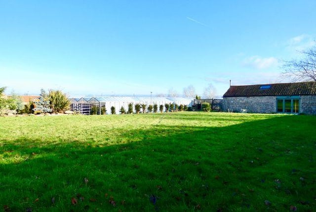 This two bedroom stone built detached barn conversion comes with Scawsby Hall Garden Centre. Marketed by Housesimple, 0113 482 9379.