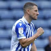 Sheffield Wednesday favourite Sam Hutchinson has signed a one-year extension to stay at the club.