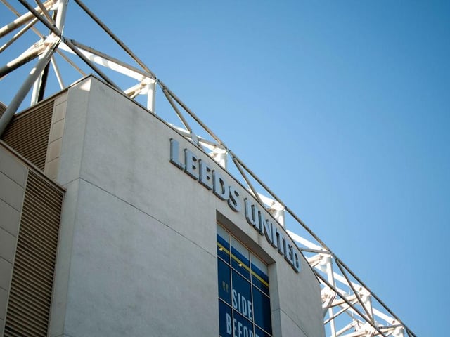 Leeds United have a ‘good chance’ of seeing off competition from the likes of Chelsea, Spurs, Liverpool and Rangers for Linfield star Charlie Allen. (Yorkshire Evening Post)