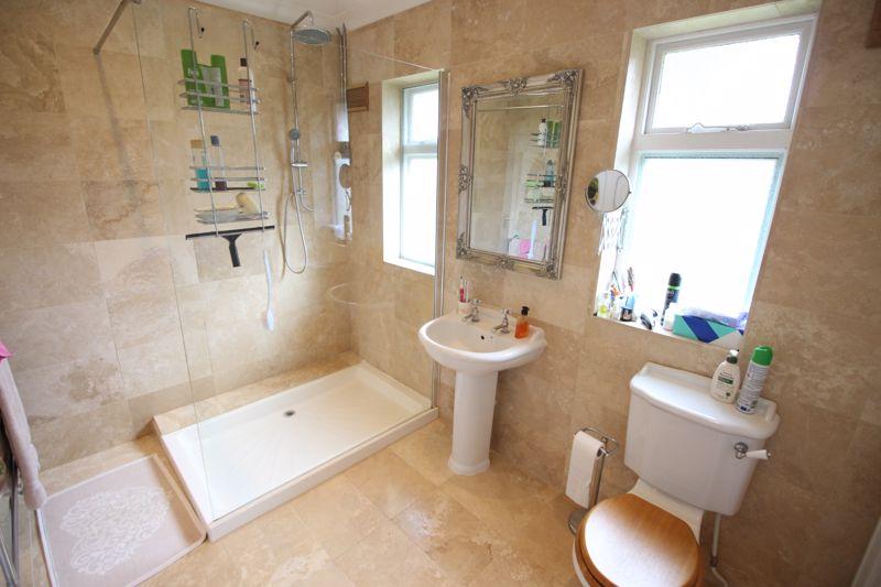 Family bathroom.