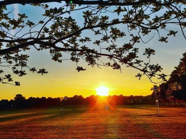 A lovely sunset from @shivneel1604