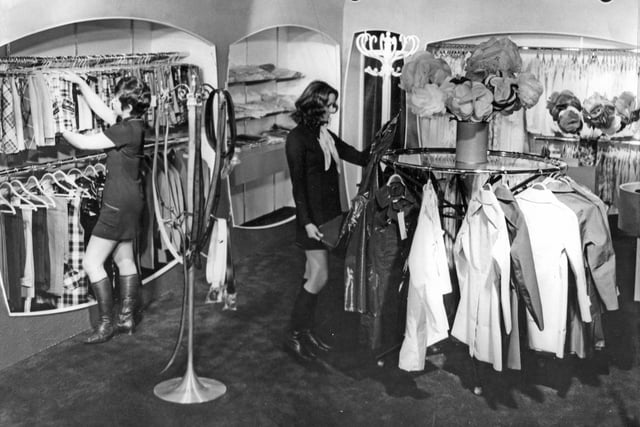 Taking a look at the 1970s fashions. Did you buy your clothes at Binns?
