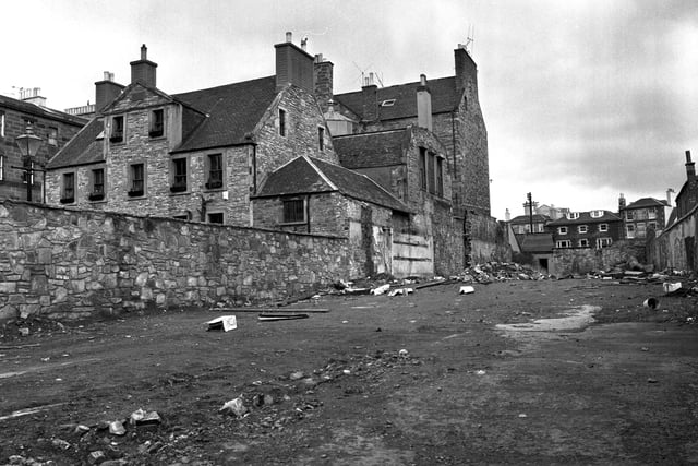 Rubbish and builders' debris at the back of Potterrow near the Peartree Inn in Edinburgh, November 1981.