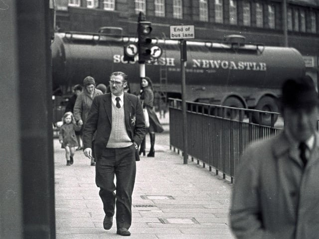 A Scottish & Newcastle lorry turns into Fountainbridge.