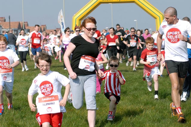 The Sports Relief run got plenty of interest at The Leas in this year.