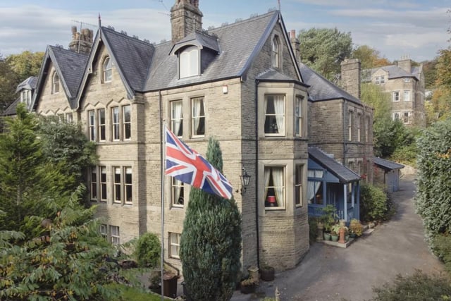 Park Road, Buxton SK17

Cost: £1,250,000