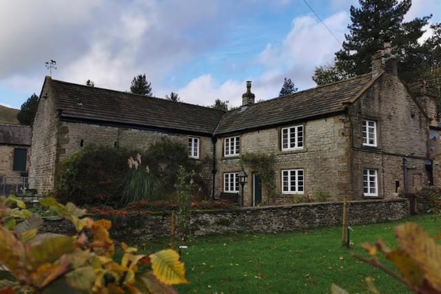 Dunscar Farm, Castleton, Hope Valley, S33 8WA. Rating: 4.9/5 (based on 62 Google Reviews). "Very friendly and helpful owners; lovely room and delicious breakfast."
