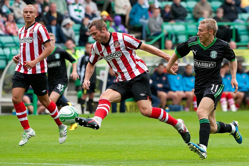 Hibs and Sunderland played out a goalless draw on a rainy Saturday in August 2011. Sunderland's Phil Bardsley looks to give Danny Galbraith the slip