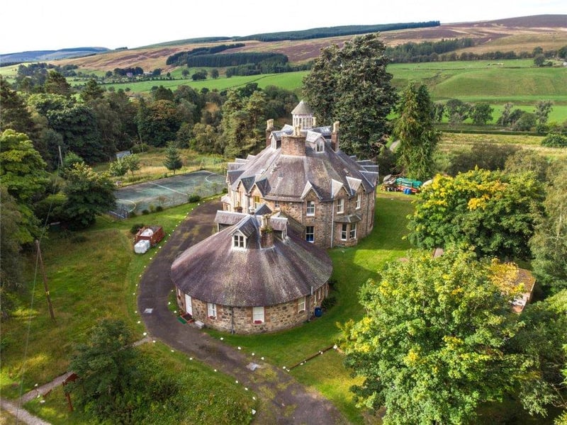 Aerial view of lodge and grounds.