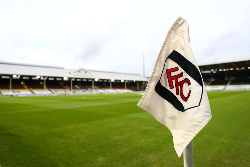 West Ham, Arsenal, Everton and Brighton are all in talks with young Fulham centre-back Ibane Bowat. The Cottagers are keen to keep the Scotland under-19s international and have offered him a professional contract. (TEAMTalk)