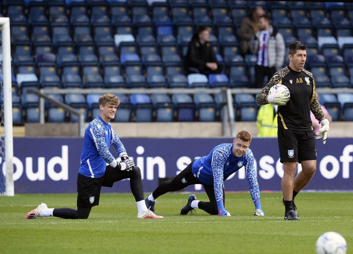 Former Sheffield Wednesday goalkeeper secures English deal after overseas stint