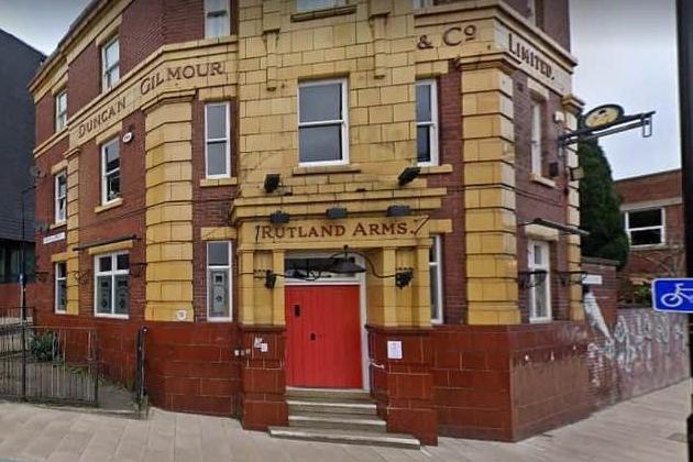 The Rutland Arms, on Brown Street, in Sheffield city centre, is a very well recommended pub for pet owners and their dogs to visit and it boasts a surprisingly roomy garden at the rear of the building.