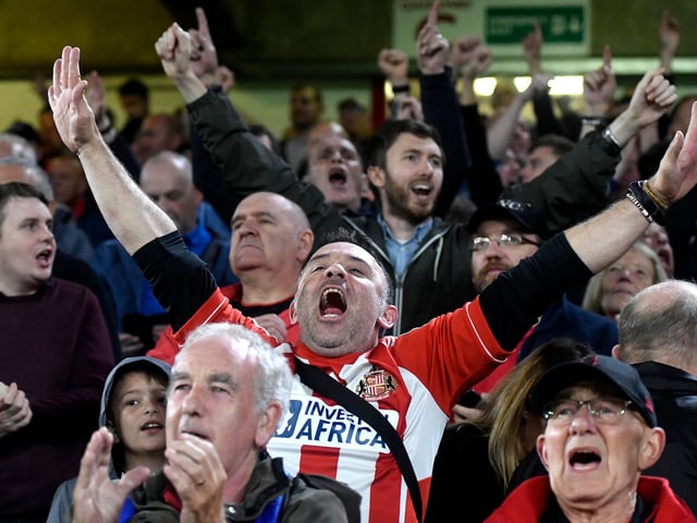 Like Peterborough United, curtailment would blow the Black Cats' chances of making the play-offs. Prediction: Resume. (Photo by George Wood/Getty Images)