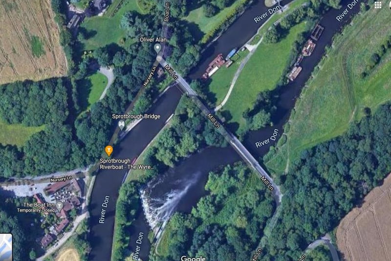The more recent picture of Sprotbrough weir shows few obvious changes, PIcture: Google