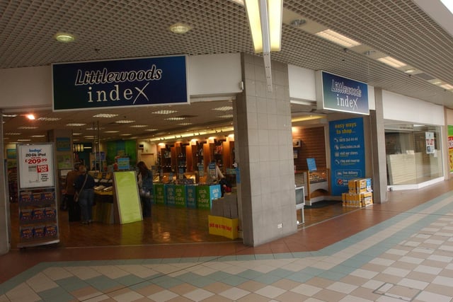 Here is Littlewoods Index. It was back in 2005 that we said goodbye to this store in the shopping centre. Remember it?