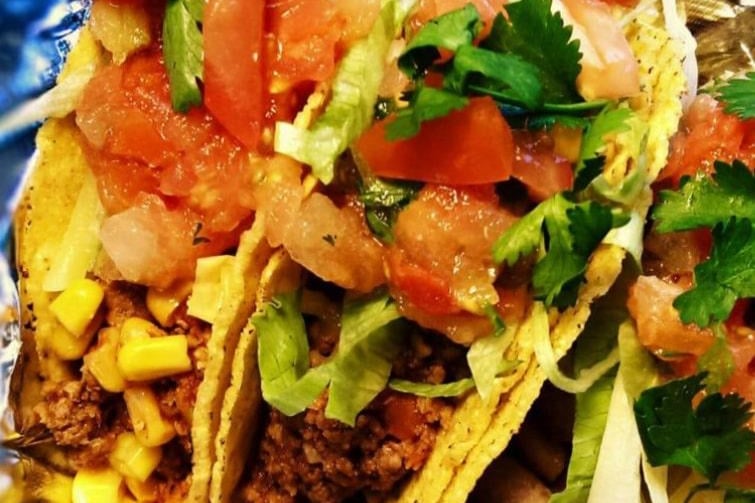 Teabag Chihuahua’s Mexican food includes meat, veggie, vegan and gluten-free burritos, nachos, chilli and tacos. They pride themselves on their freshly-prepared food made with their own sauces and spice mixes.