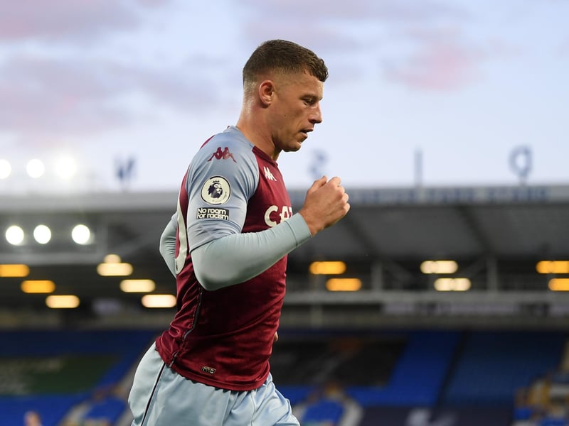 Newcastle United have become the fresh favourites to sign Chelsea's £15m midfielder Ross Barkley. The ex-Everton man spent last season on loan with Aston Villa, and could be moved on permanently to boost the Blues' transfer budget. (SkyBet)