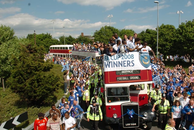 Amazing scenes during the Pompey parade. Picture: Malcolm Wells 082235-106
