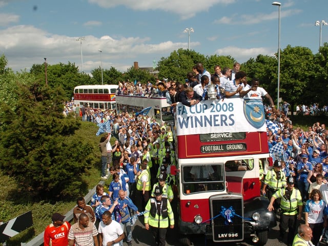 Amazing scenes during the Pompey parade. Picture: Malcolm Wells 082235-106