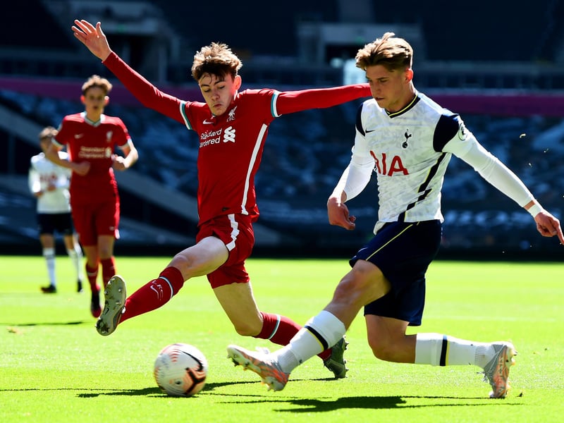 Sunderland are reportedly close to signing Spurs left-back, Dennis Cirkin, on a permanent deal. The England Under-19 international has been named on the bench in five games across all competitions, including last season’s Europa League. (Football Insider)